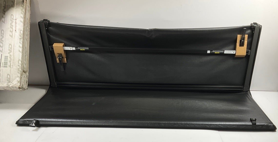 Lund 950172 Soft Tri-Fold Folding Truck Bed Tonneau Cover 2015-20 F-150 5'7'' Bed