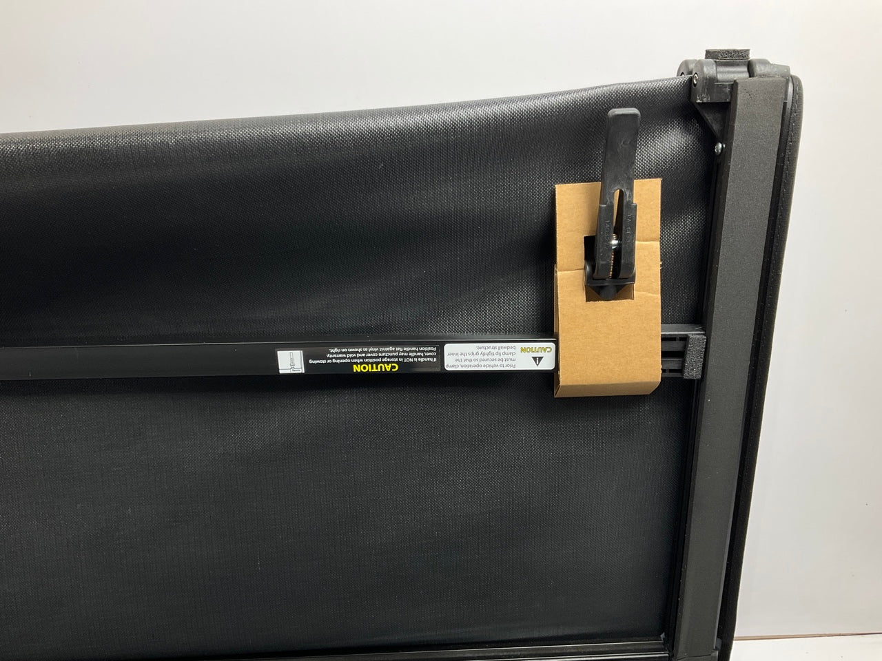 Lund 950172 Soft Tri-Fold Folding Truck Bed Tonneau Cover 2015-20 F-150 5'7'' Bed