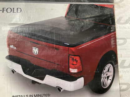 Lund 950172 Soft Tri-Fold Folding Truck Bed Tonneau Cover 2015-20 F-150 5'7'' Bed