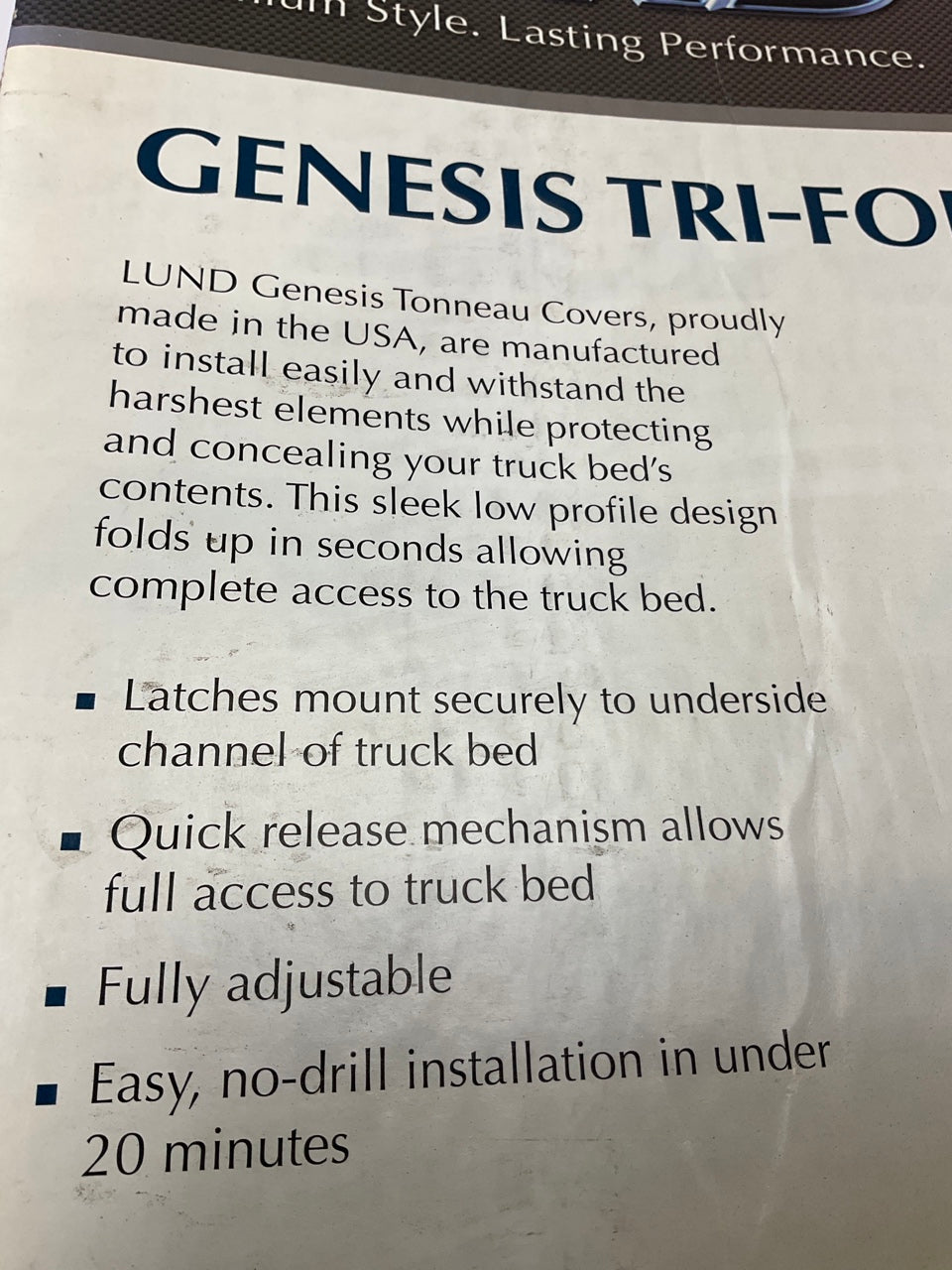 Lund Tri-Fold Tonneau 5.75' Tonneau Bed Cover For 07-13 Sierra, Silverado 1500