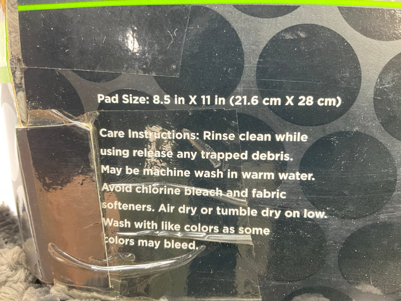 (2) Machimpex R-622932 XL Microfiber Chenille Hand Car Wash Pads, 12''x12''