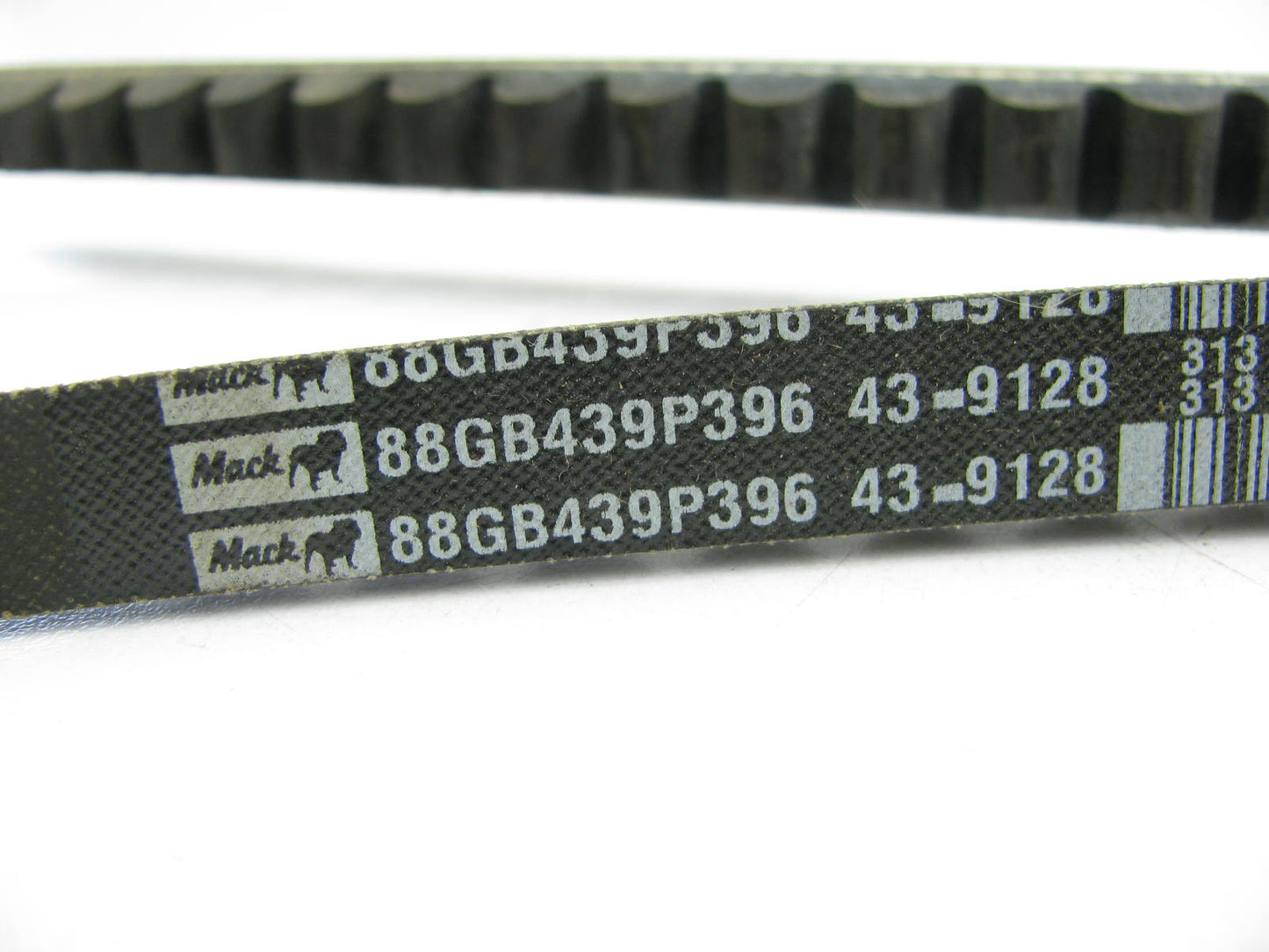 NEW - OEM Mack 88GB439P396 Accessory Drive Belt - 0.53'' X 39.50'' - 36 Degree