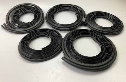 (5) Magic Mounts 3555 Self-Adhesive Weatherstrip Seal Tape 1/2'' W 1'' Tall X 10'