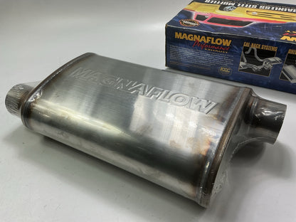 Magnaflow 11236 Stainless Muffler 2-1/2'' Offset Inlet, 2-1/2'' Offset Outlet
