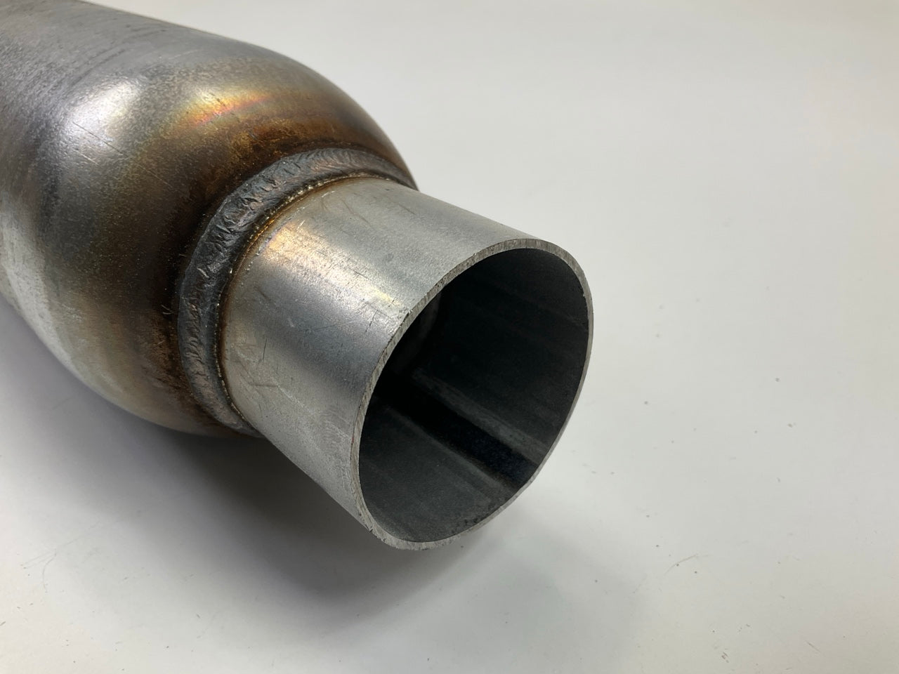 MagnaFlow 18144 Large Stainless Steel Glasspack Muffler, 2'' Inlet, 2'' Out, 30'' L