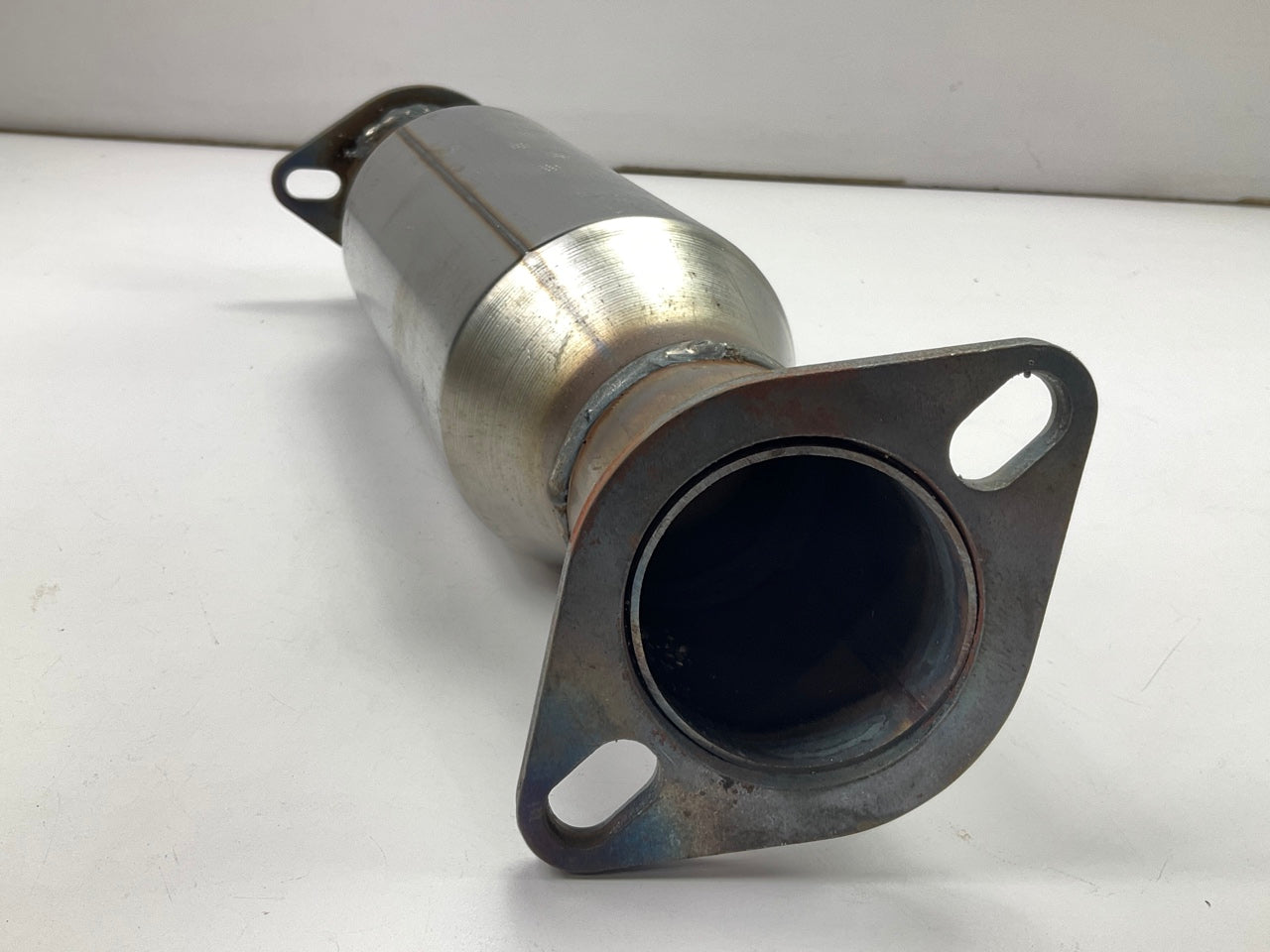 Magnaflow 23010 Direct Fit EPA Compliant Catalytic Converter