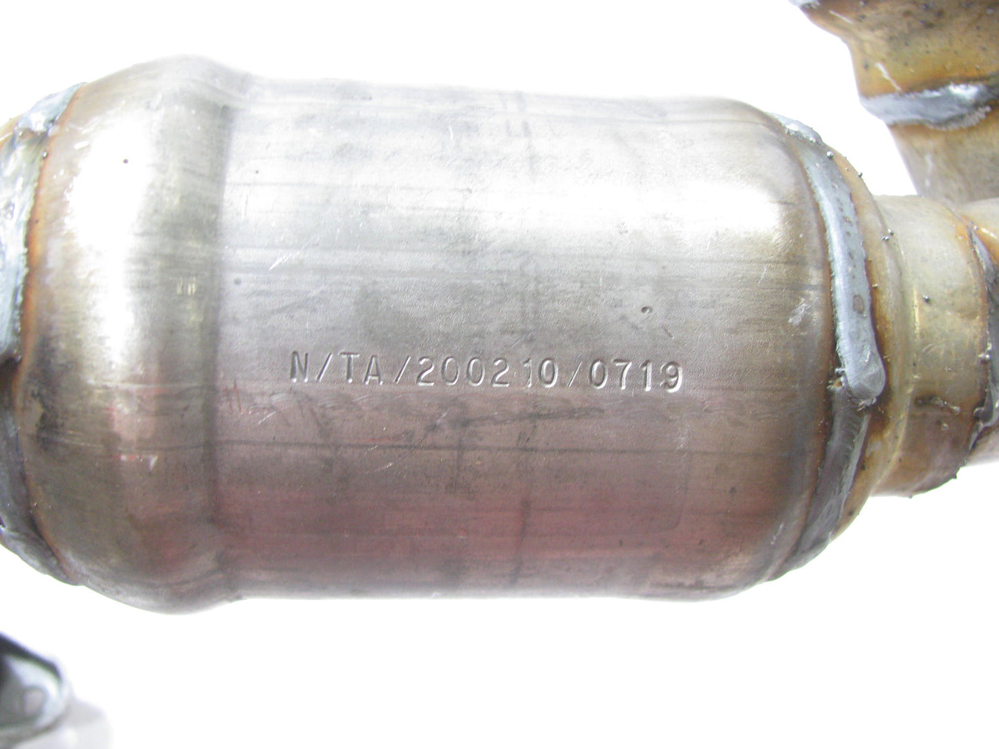 Magnaflow 23067 Direct Fit EPA Compliant Catalytic Converter