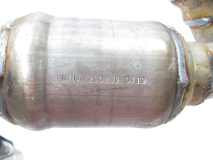 Magnaflow 23067 Direct Fit EPA Compliant Catalytic Converter