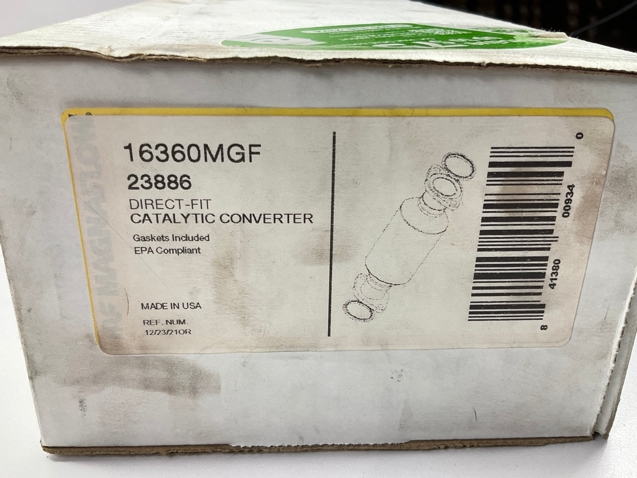 Magnaflow 23886 Rear Direct-fit Catalytic Converter