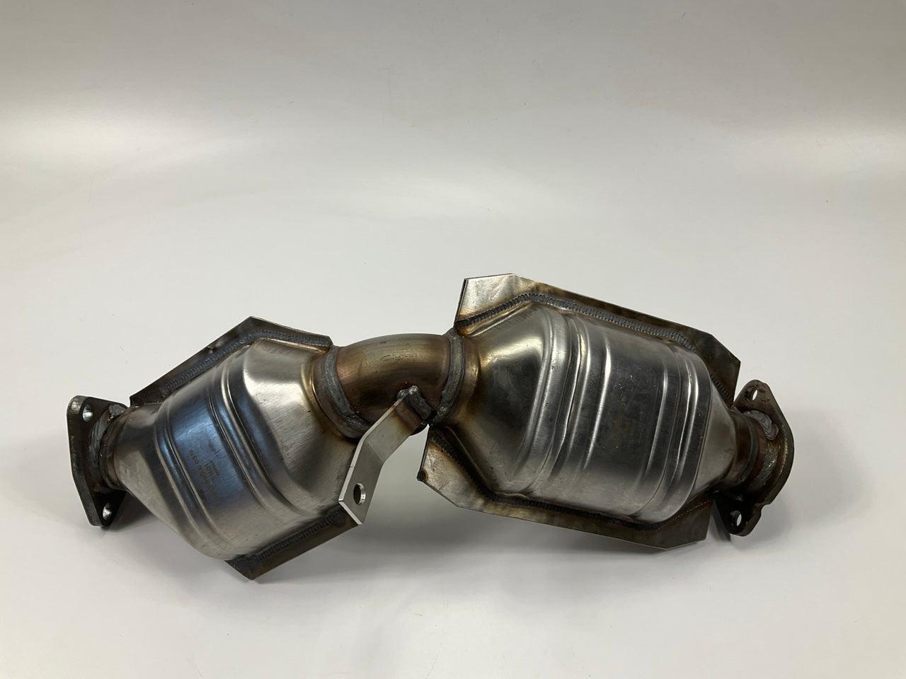MISSING GASKET Magnaflow 24082 Direct Fit EPA Catalytic Converter For 03-06 350z