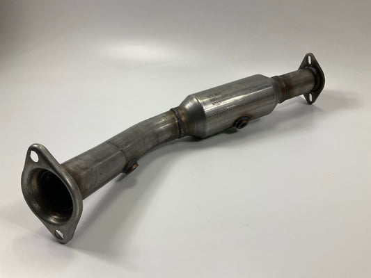 Magnaflow 24085 FRONT Direct Fit EPA Compliant Catalytic Converter 03-06 Mazda 6