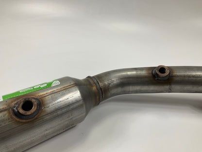 Magnaflow 24085 FRONT Direct Fit EPA Compliant Catalytic Converter 03-06 Mazda 6