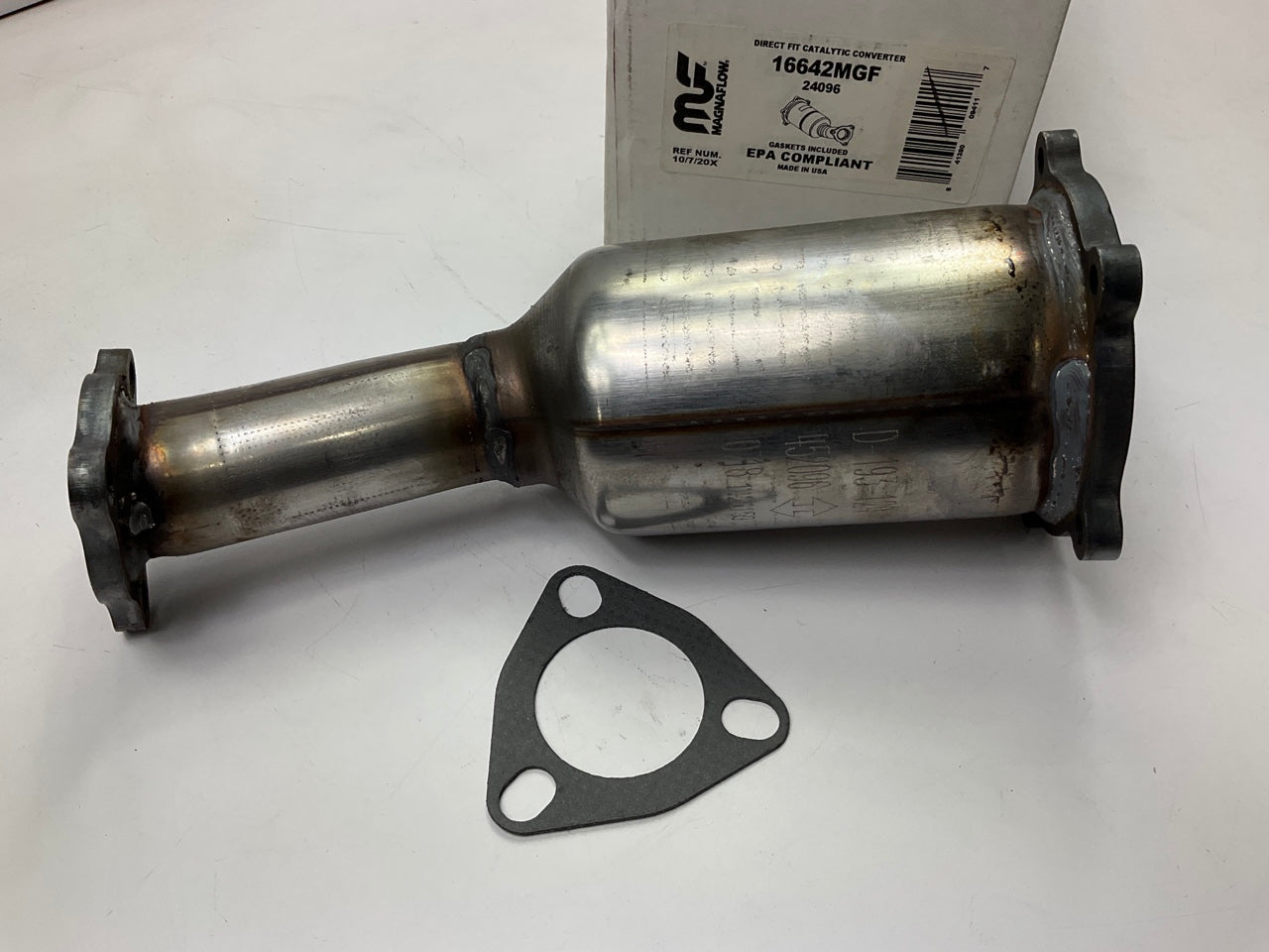Magnaflow 24096 Direct Fit FRONT Catalytic Converter For 2001-2004 Frontier 2.4L