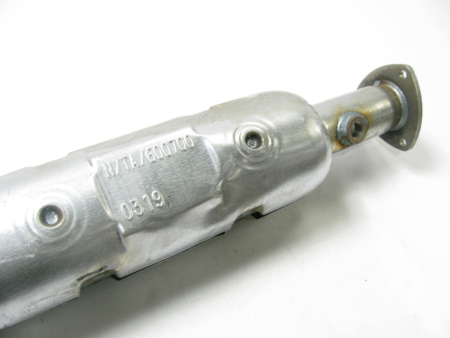 Magnaflow 24201 Direct Fit EPA Compliant Catalytic Converter