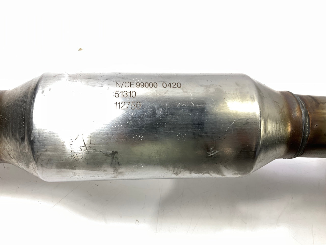 Magnaflow 24308 RIGHT Direct-fit Catalytic Converter - 05-07 Ford E150 E250 4.6L