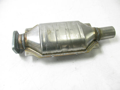 Magnaflow 24311 Direct-Fit Catalytic Converter 05-07 Ford Five Hundred Freestyle
