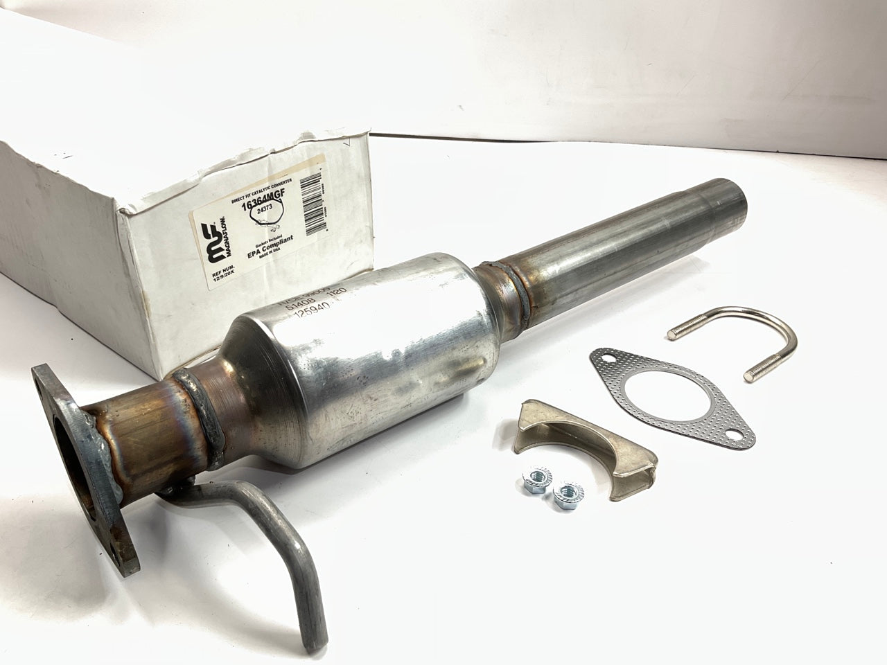 Magnaflow 24373 Direct Fit REAR Catalytic Converter - 2004-2007 Highlander 2.4L