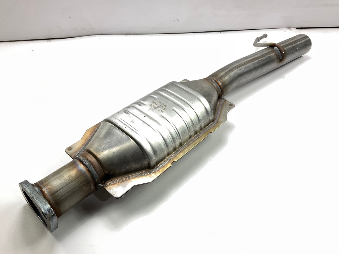 Magnaflow 24463 Direct-Fit REAR Catalytic Converter - 2005-2008 Ford Escape 2.3L