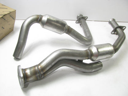 Magnaflow 24473 Direct-Fit Catalytic Converter For 05-06 Grand Cherokee 3.7L V6
