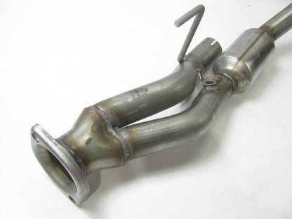Magnaflow 24473 Direct-Fit Catalytic Converter For 05-06 Grand Cherokee 3.7L V6