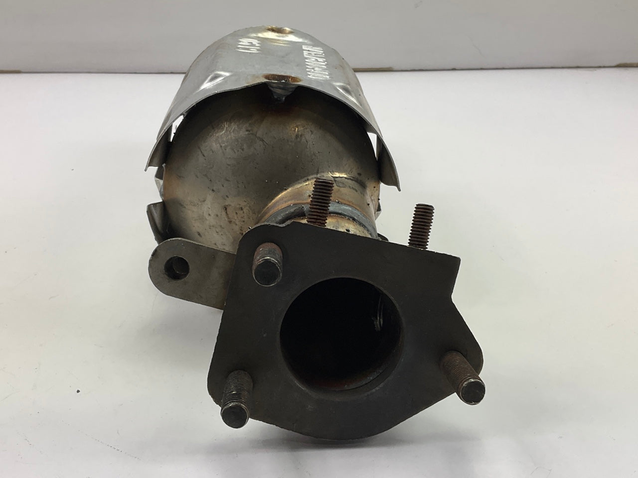 Magnaflow 24740 FRONT Direct Fit EPA Compliant Catalytic Converter