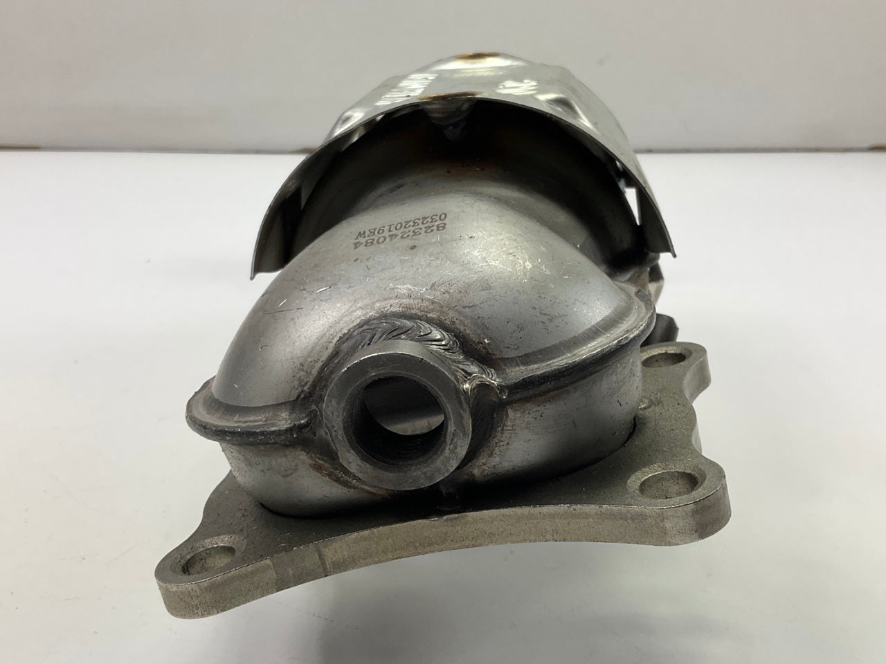 Magnaflow 24740 FRONT Direct Fit EPA Compliant Catalytic Converter