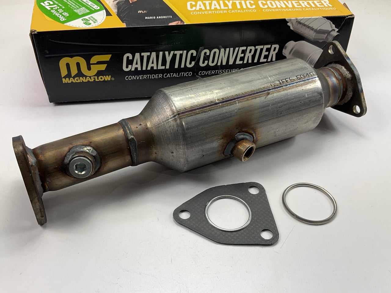 Magnaflow 27402 Direct-Fit Catalytic Converter 97-03 Acura CL, 99-03 TL 3.0 3.2