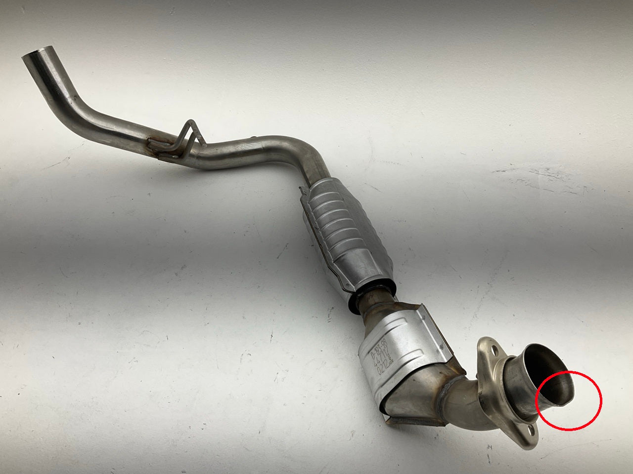 Small Dent See Photos - Magnaflow 447117 Left Catalytic Converter CARB Compliant