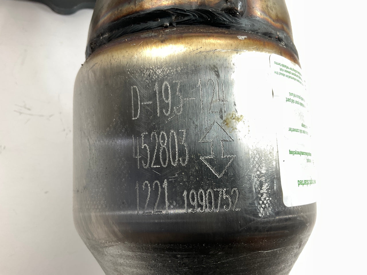 Magnaflow 452803 Direct-Fit CARB Compliant Catalytic Converter Exhaust Manifold