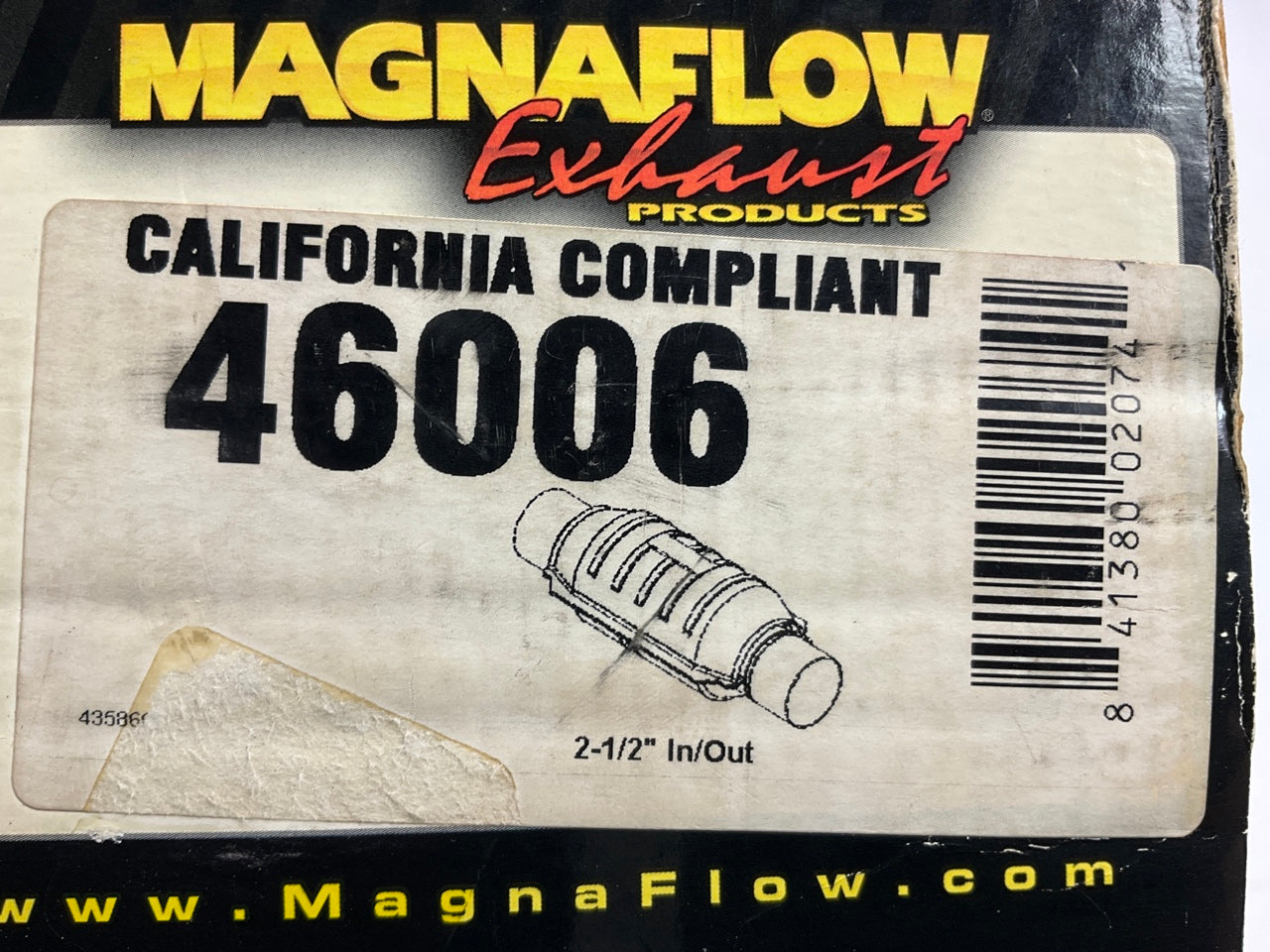 Magnaflow 46006 Universal California OBDII Catalytic Converter: 2-1/2'' In / Out