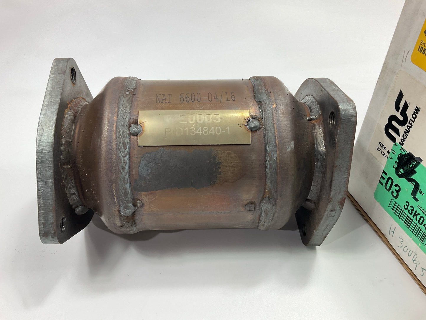 Magnaflow 49338 Front Catalytic Converter - 2004-2005 Chevrolet Aveo 1.6L DOHC