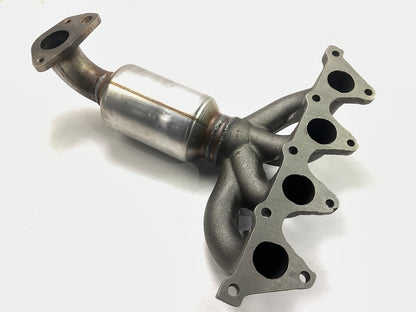 Magnaflow 50350 Direct Fit EPA Compliant Catalytic Converter & Exhaust Manifold