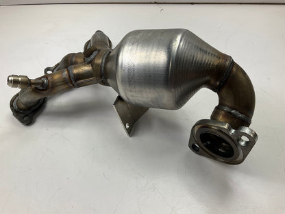 Magnaflow 50460 Rear Direct Fit EPA Compliant Catalytic Converter & Manifold