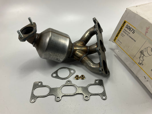 Magnaflow Front Direct-Fit EPA Catalytic Converter & Manifold 05-06 Santa Fe 2.7