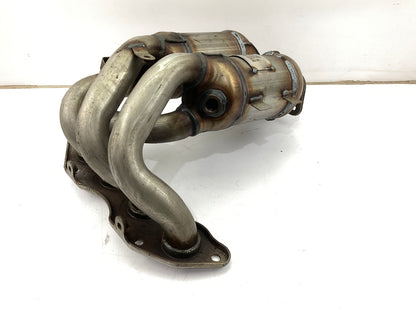 Magnaflow 50715 Direct Fit EPA Compliant Catalytic Converter & Exhaust Manifold