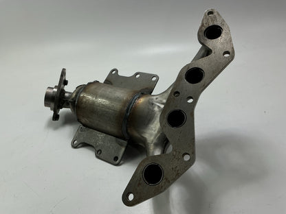 W/O GASKET Magnaflow Direct Fit Catalytic Converter & Manifold 01-05 Civic 1.7L