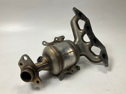 Magnaflow 50884 Direct Fit EPA Catalytic Converter & Manifold - 01-05 Civic 1.7L
