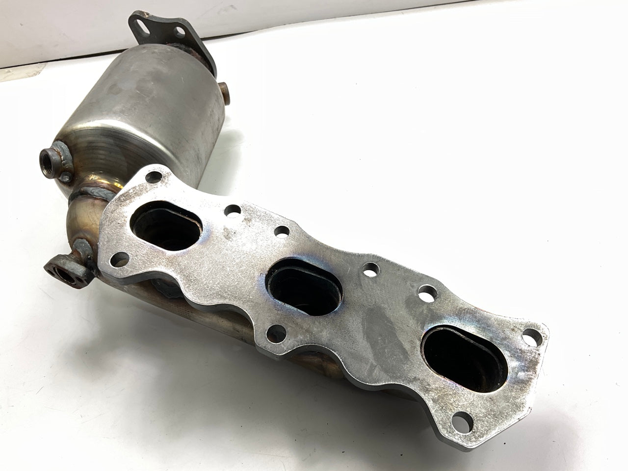 Magnaflow 51272 Direct Fit RIGHT Catalytic Converter & Exhaust Manifold 2.7L V6