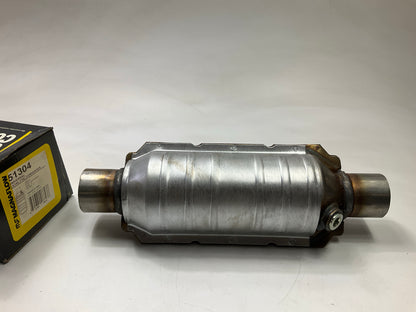 Magnaflow 51304 Universal OBDII Catalytic Converter, 2'' Inlet & Outlet, 15'' Long
