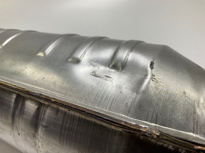DENTED - Magnaflow 51306 UNIVERSAL EPA Catalytic Converter, 2-1/2'' In Out 15'' L