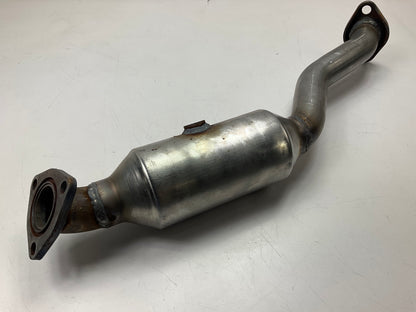 Magnaflow 51768 Direct Fit EPA Compliant Catalytic Converter For 07-08 Honda Fit