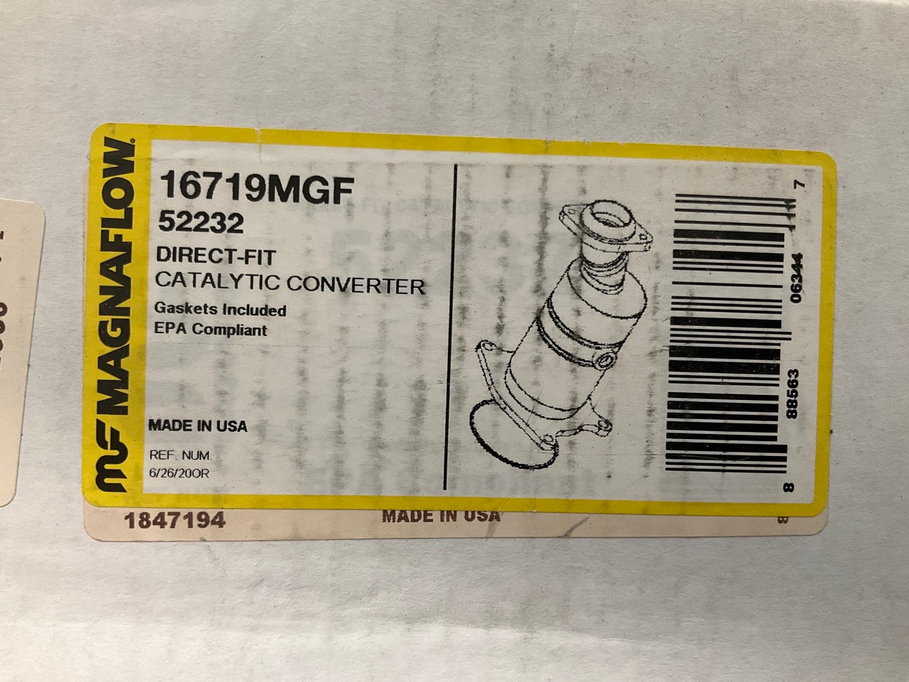 Magnaflow 52232 Direct Fit EPA Compliant Catalytic Converter