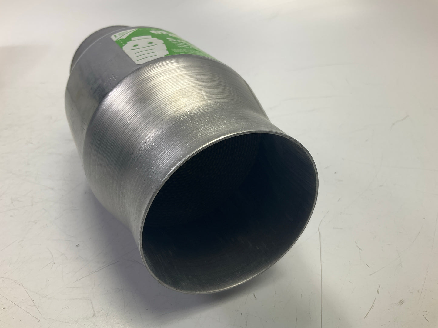 Magnaflow 54959 High Flow 3'' Performance Catalytic Converter Cat, Only 9'' Length