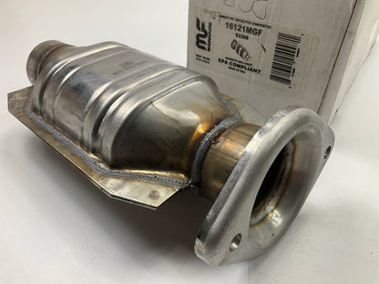 Magnaflow 93268 Direct Fit EPA Catalytic Converter - 2001-2003 Toyota Highlander
