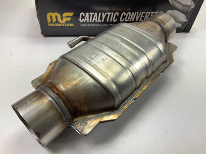 Magnaflow 93519 Universal EPA Compliant Catalytic Converter, 3'' In & Out, 16'' L