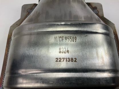 Magnaflow 95509 Universal OBD1 Catalytic Converter Inlet 3'', Outlet 3''