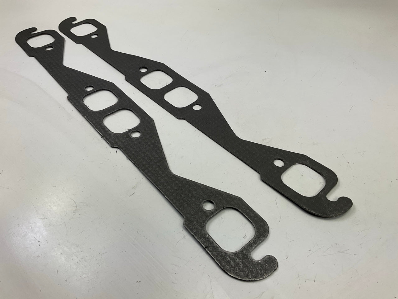 Magnum MS82004 Exhaust Manifold Gasket Set For 1955-1985 Chevrolet SBC V8