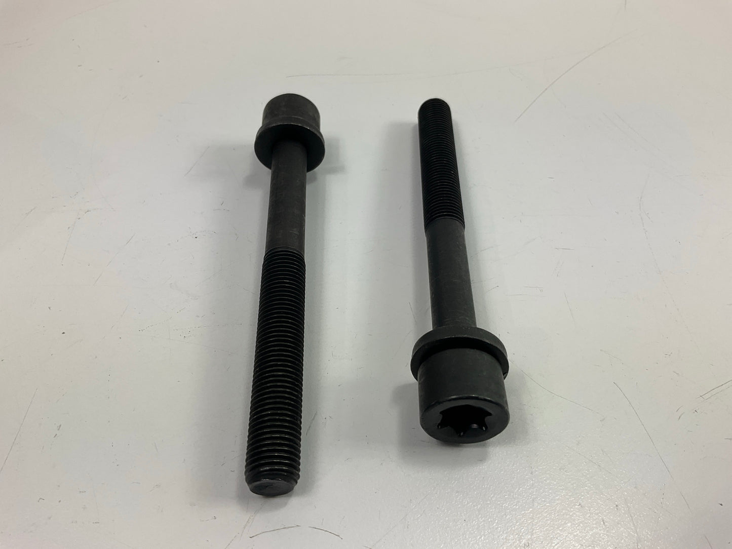 Mahle GS33394 Engine Cylinder Head Bolts