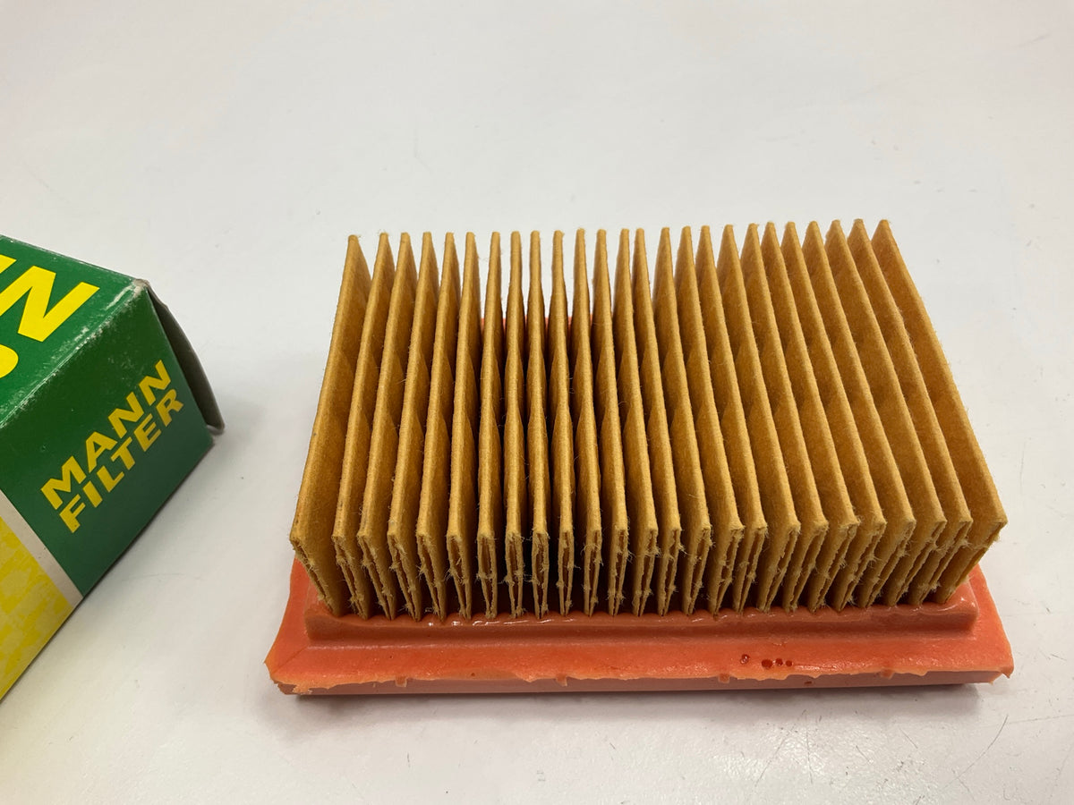 Mann C105 Engine Computer Control Module Box Air Filter Replaces Volvo 3515175