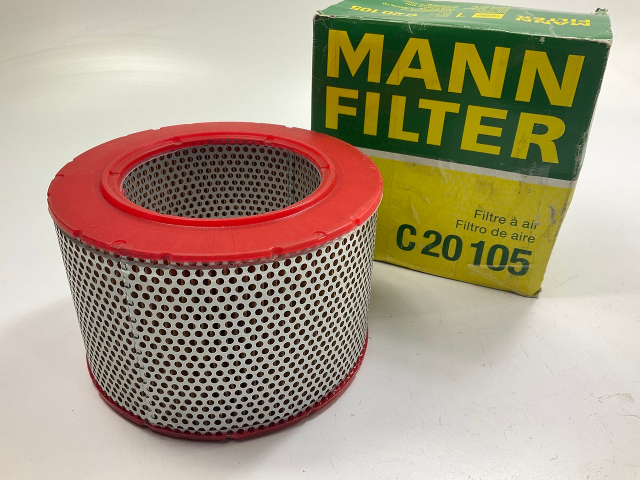 Mann C20105 Engine Air Filter - Mercedes Benz W111 W115 W108 W114